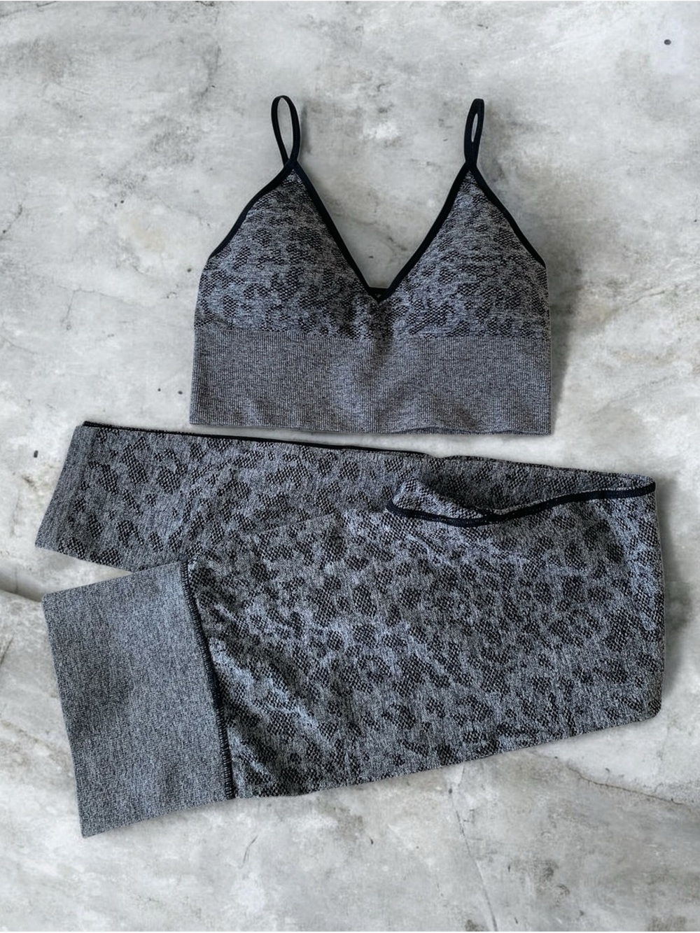 Forever 21 Gray Black Animal Print 2-Piece Set Size S Excellent Condition